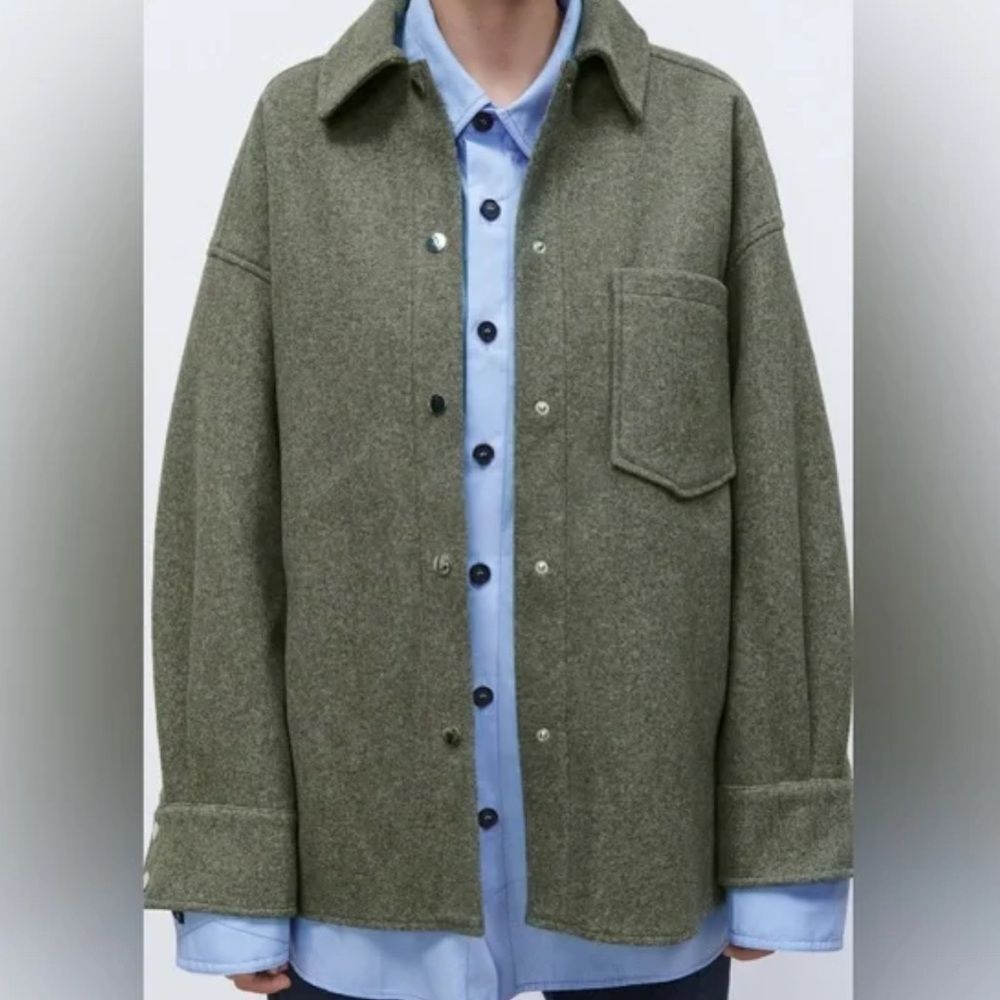 Zara Oversized Shirt Jacket Womens Size XS Long Sleeve Snap Up Gray Green